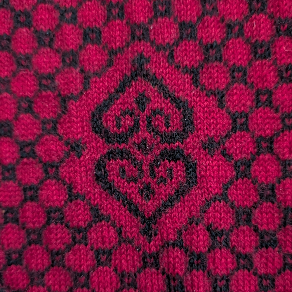 SKJÆVELAND Norway 100% Pure Wool Cardigan | Pewter Hooks | Red Nordic Heart MED - Picture 13 of 13
